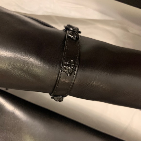 Brand new: Versace Over the Knee Boots Original - Picture 9 of 10